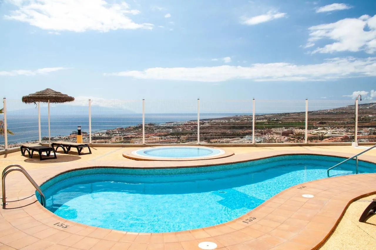 Rooftop Apartment With Ocean View And Heated Pool 阿德耶 西班牙